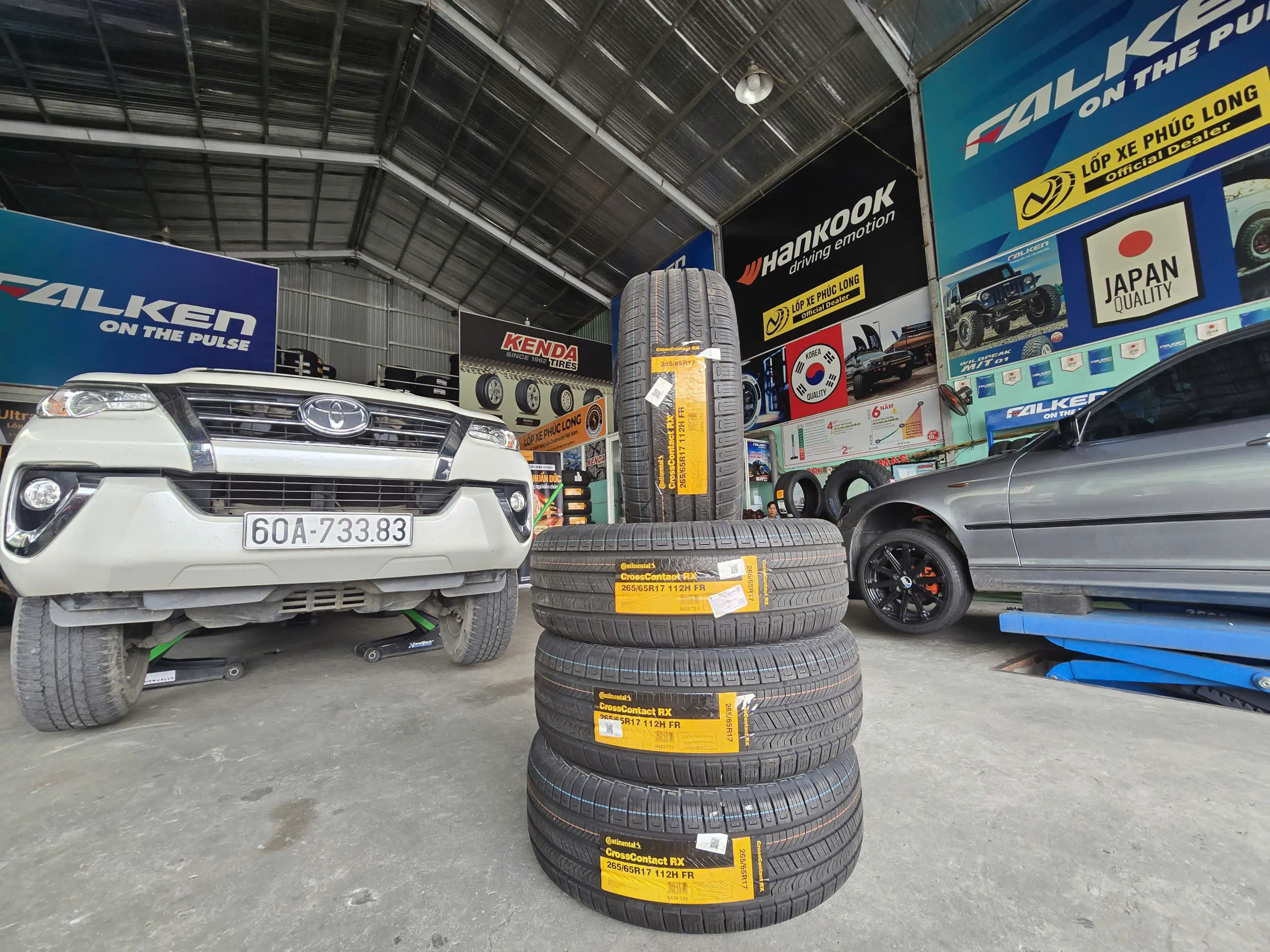 Lốp Continental CrossContact RX 265/65R17 112H FR