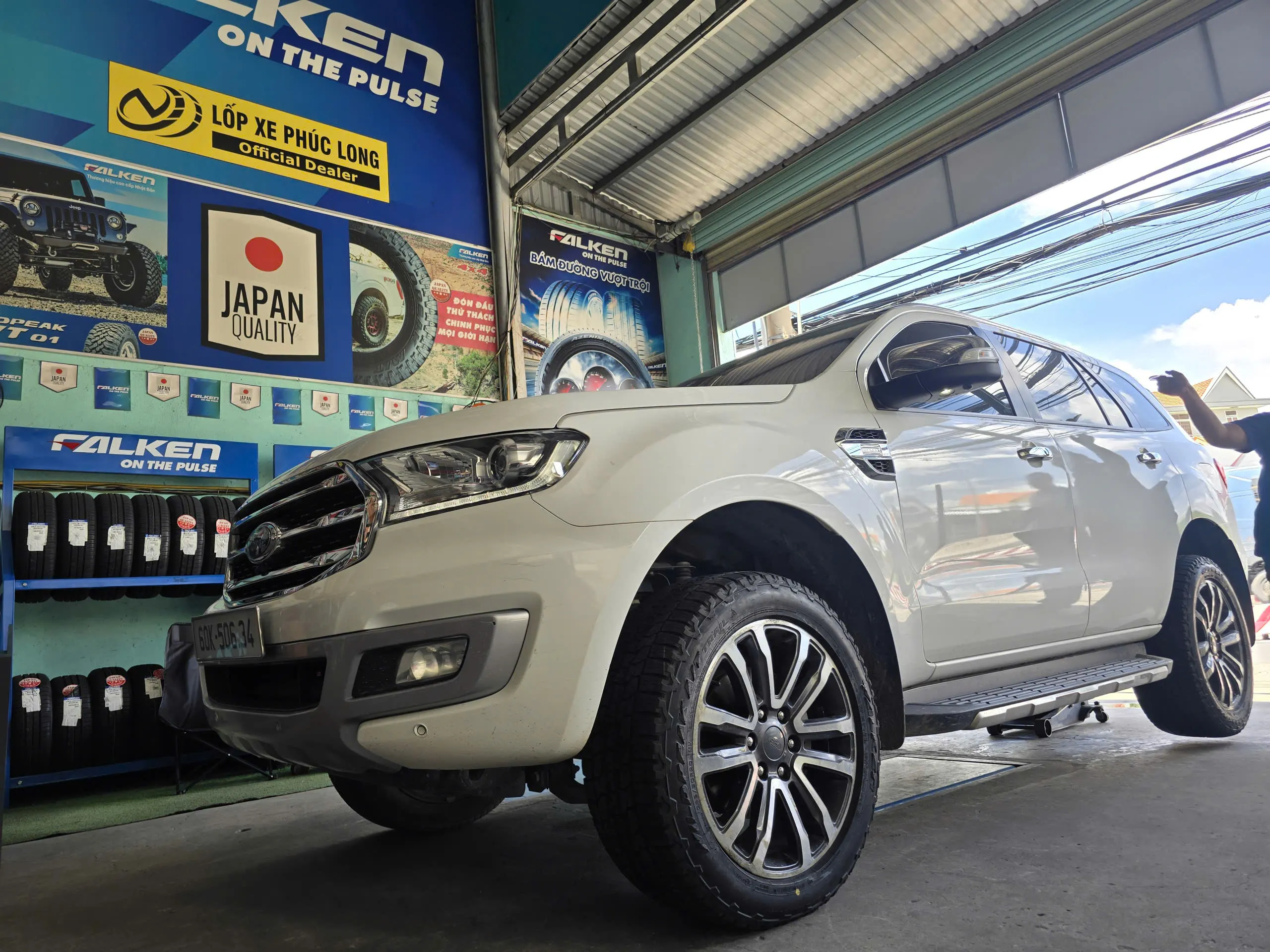 Lốp Falken Wildpeak A/T Trail 265/50R20