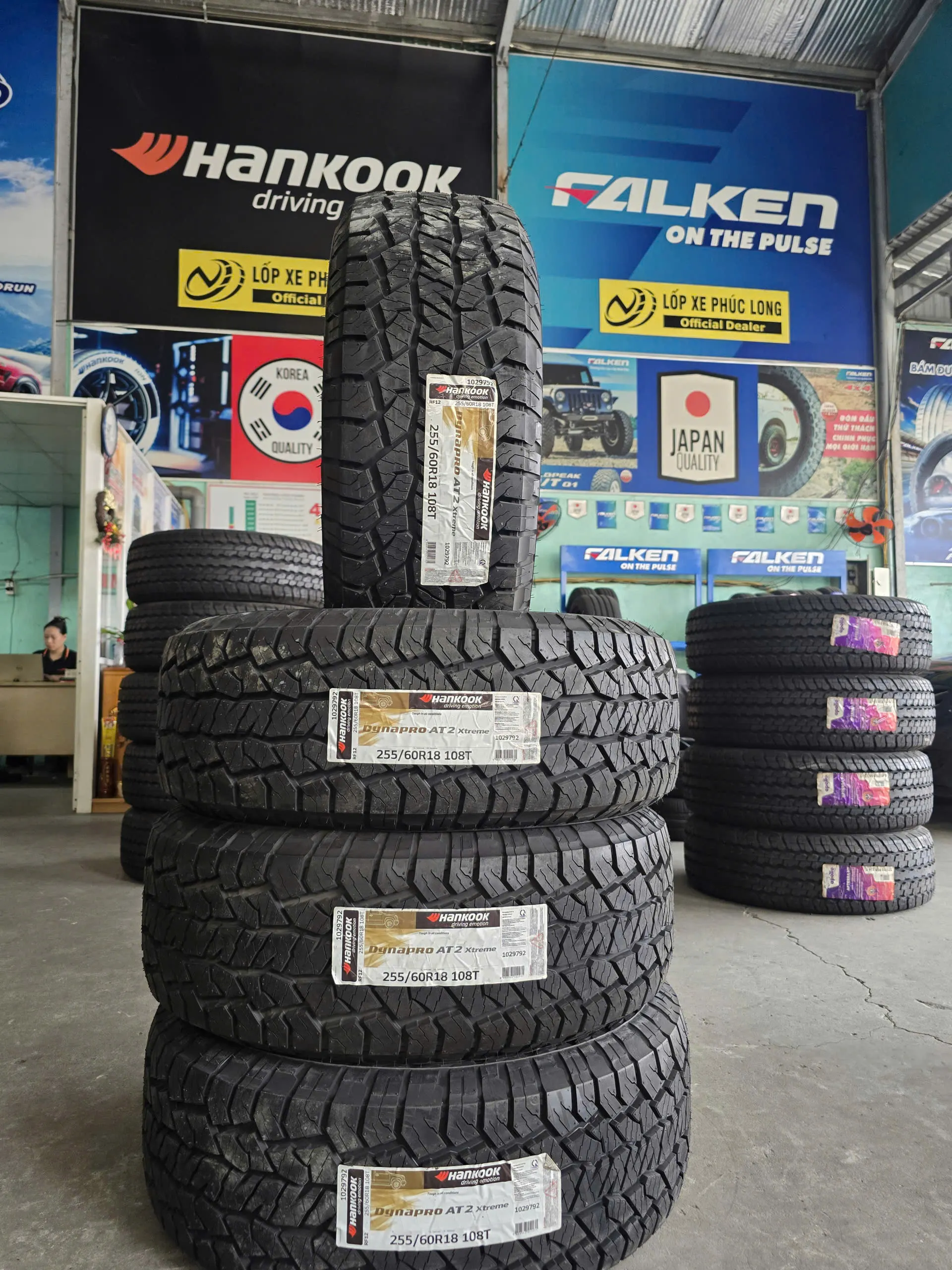 Lốp Hankook Dynapro RF12 255/60R18 A/T