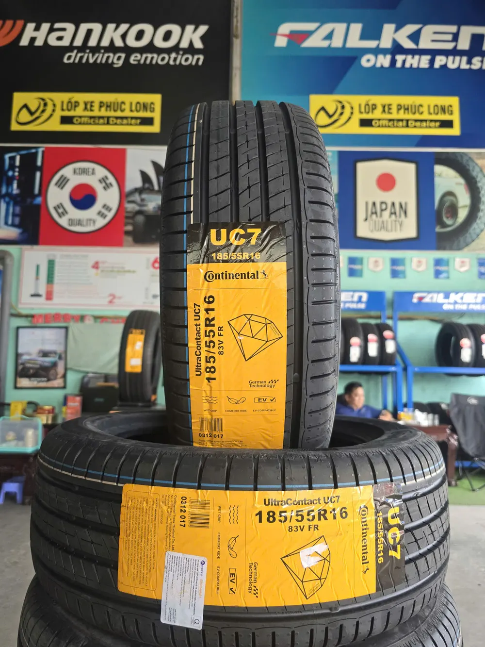 Continental UltraContact UC7 185_55R16