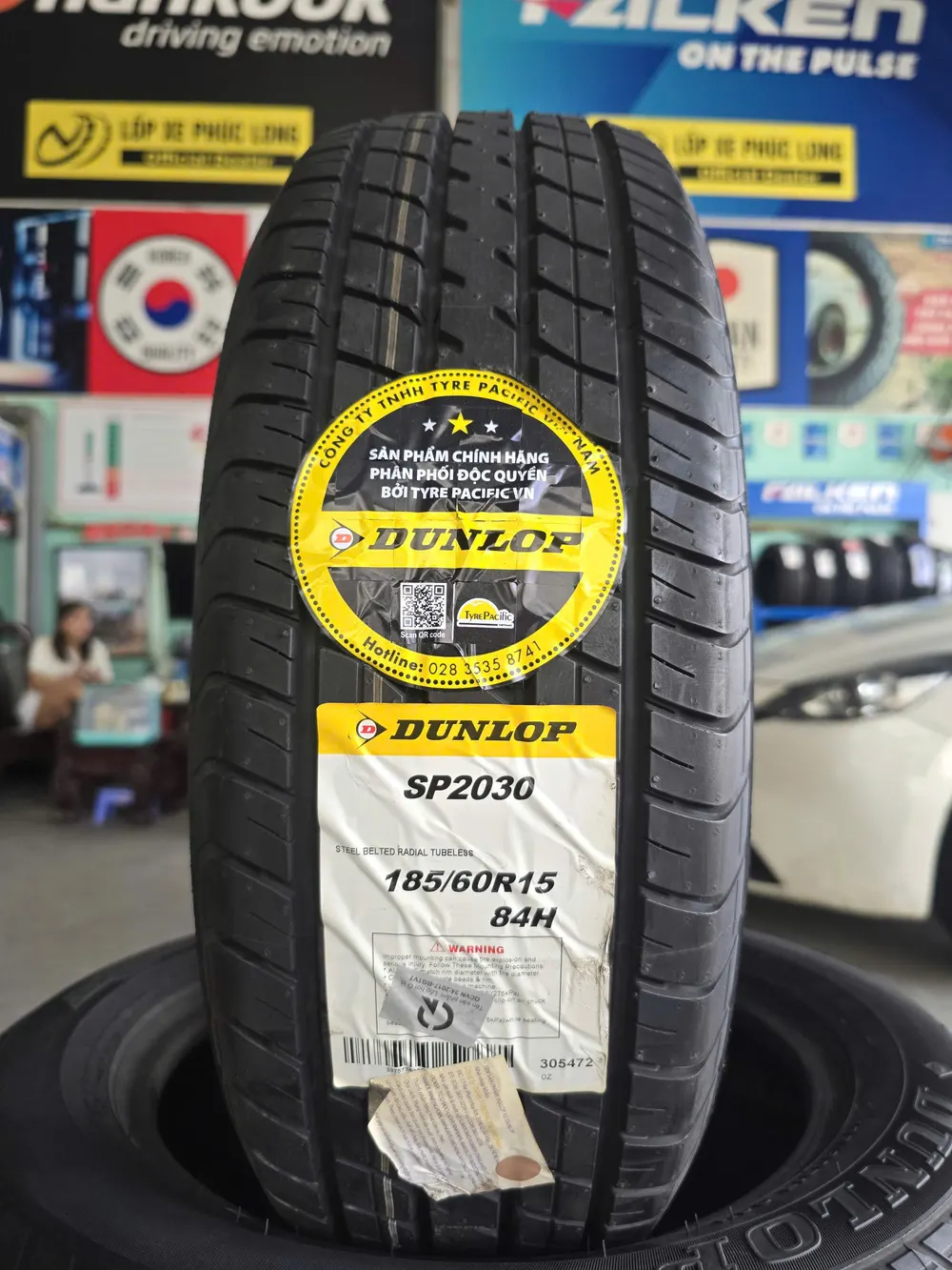 Lốp Dunlop SP2030 185/60R15