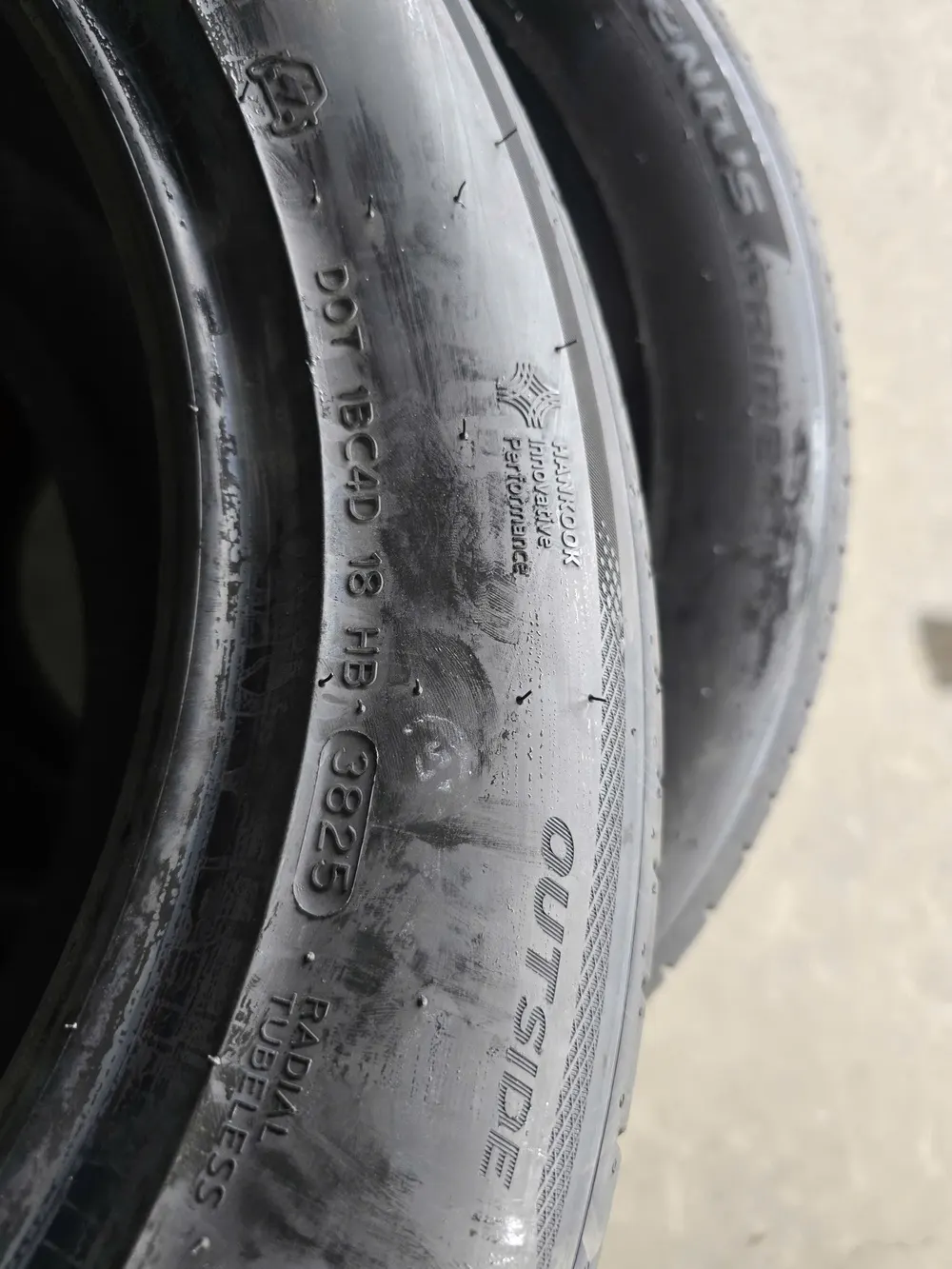 Lốp Hankook Ventus Prime4 235/55R18 100V