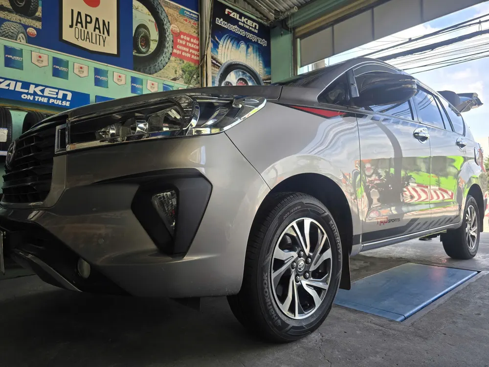 Lốp Hankook Kinergy ST 205/65R16