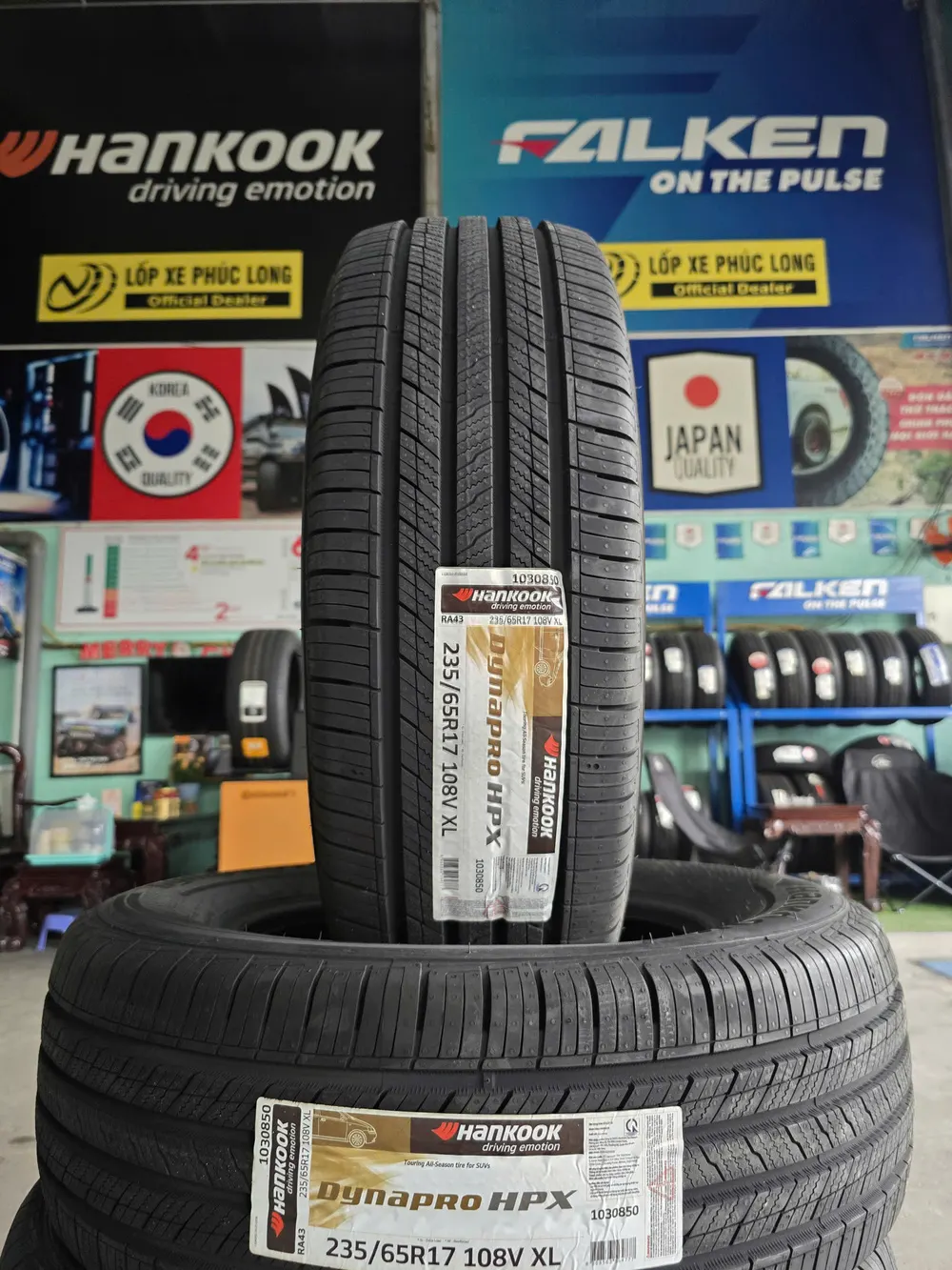 Lốp Hankook Dynapro HPX 235/65R17 108V