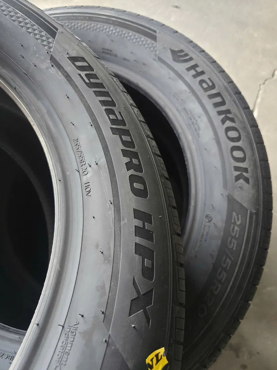 Lốp Hankook Dynapro HPX RA43 255/55R20