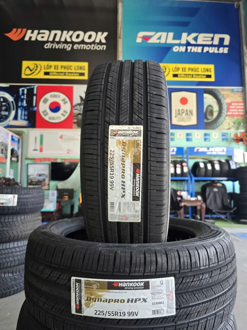 Lốp Hankook Dynapro HPX 225/55R19 RA43 99V