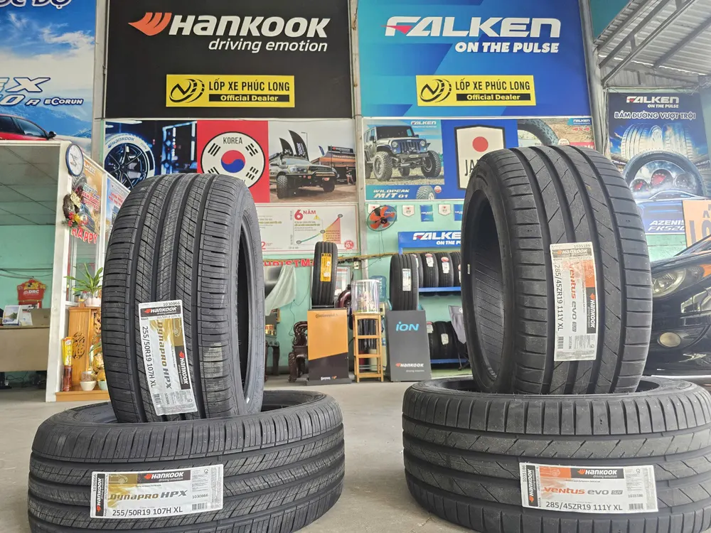 Alternative view of Lốp Hankook Ventus S1 Evo 285/45R19 111Y XL