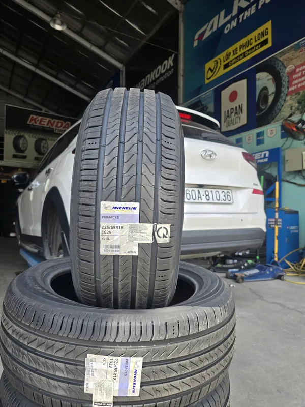 Lốp Michelin Primacy 5 225/55R18 102V: Êm Ái Vượt Trội từ Pháp