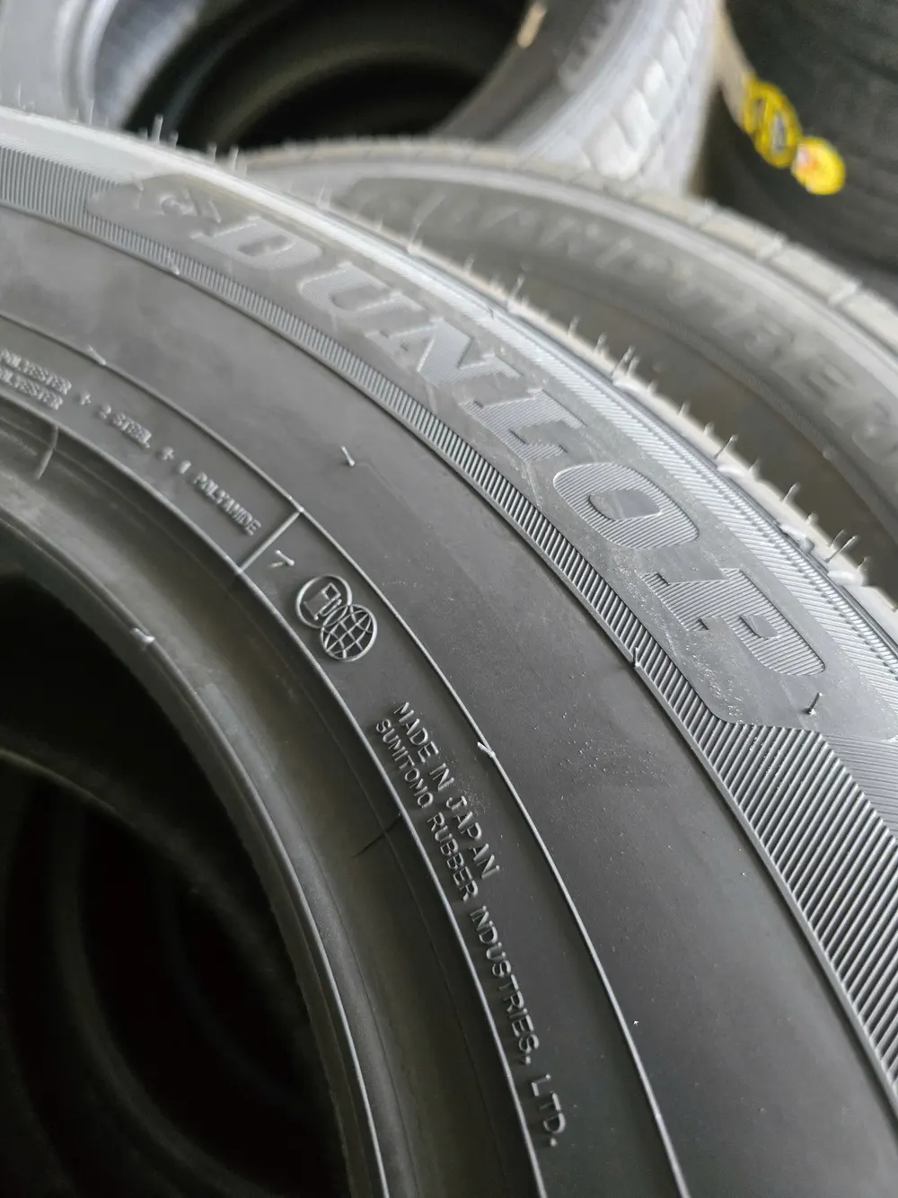 Lốp Dunlop Grandtrek PT5 265/60R18 110H