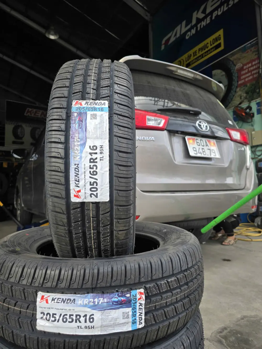 Lốp 205/65R16 Kenda Touring A/S KR217