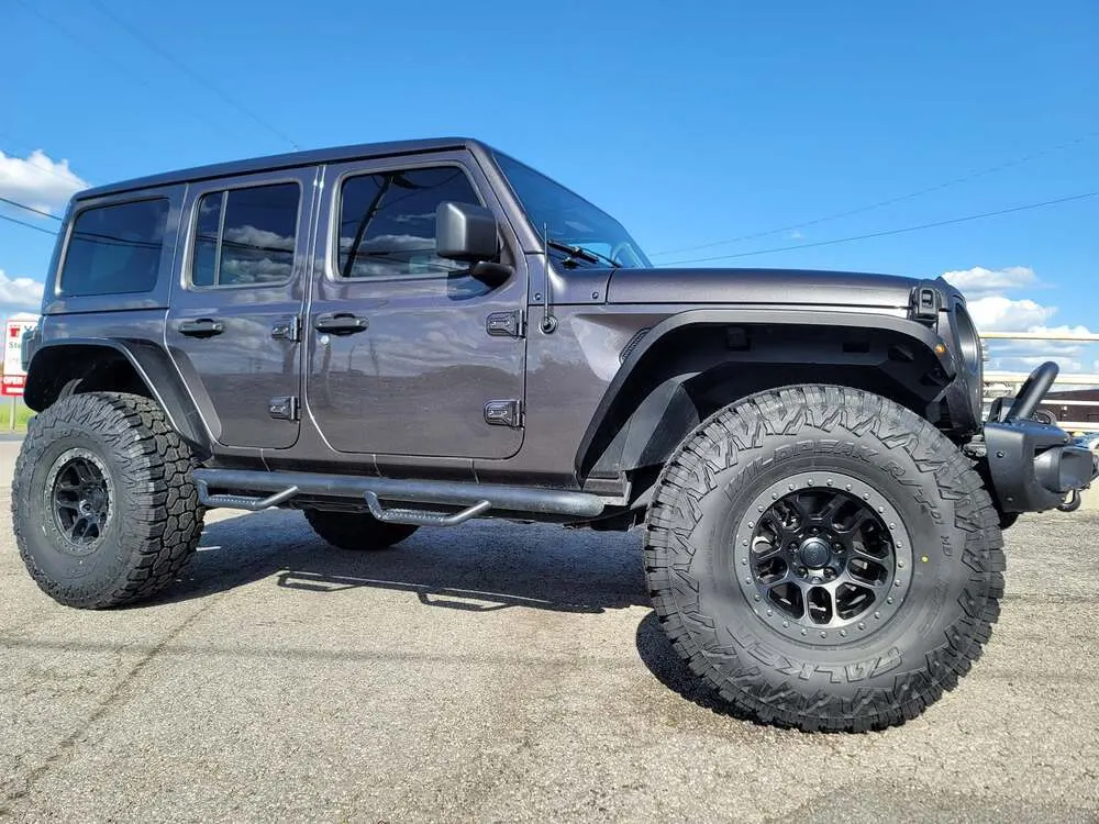 Lốp Falken Wildpeak RT01 285/70R17 HD từ Nhật Bản