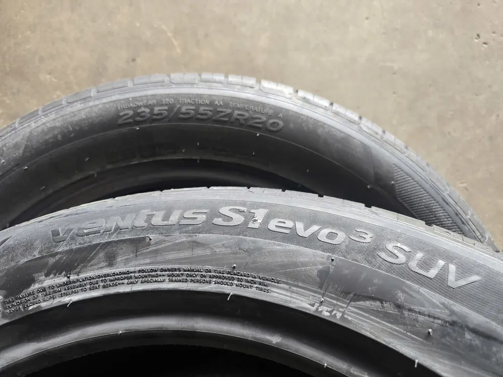 Lốp Hankook Ventus S1 evo3 SUV K127A 235/55ZR20
