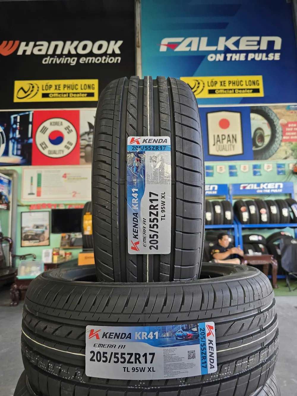 Kenda Emera A1 KR41 205/55R17 95W