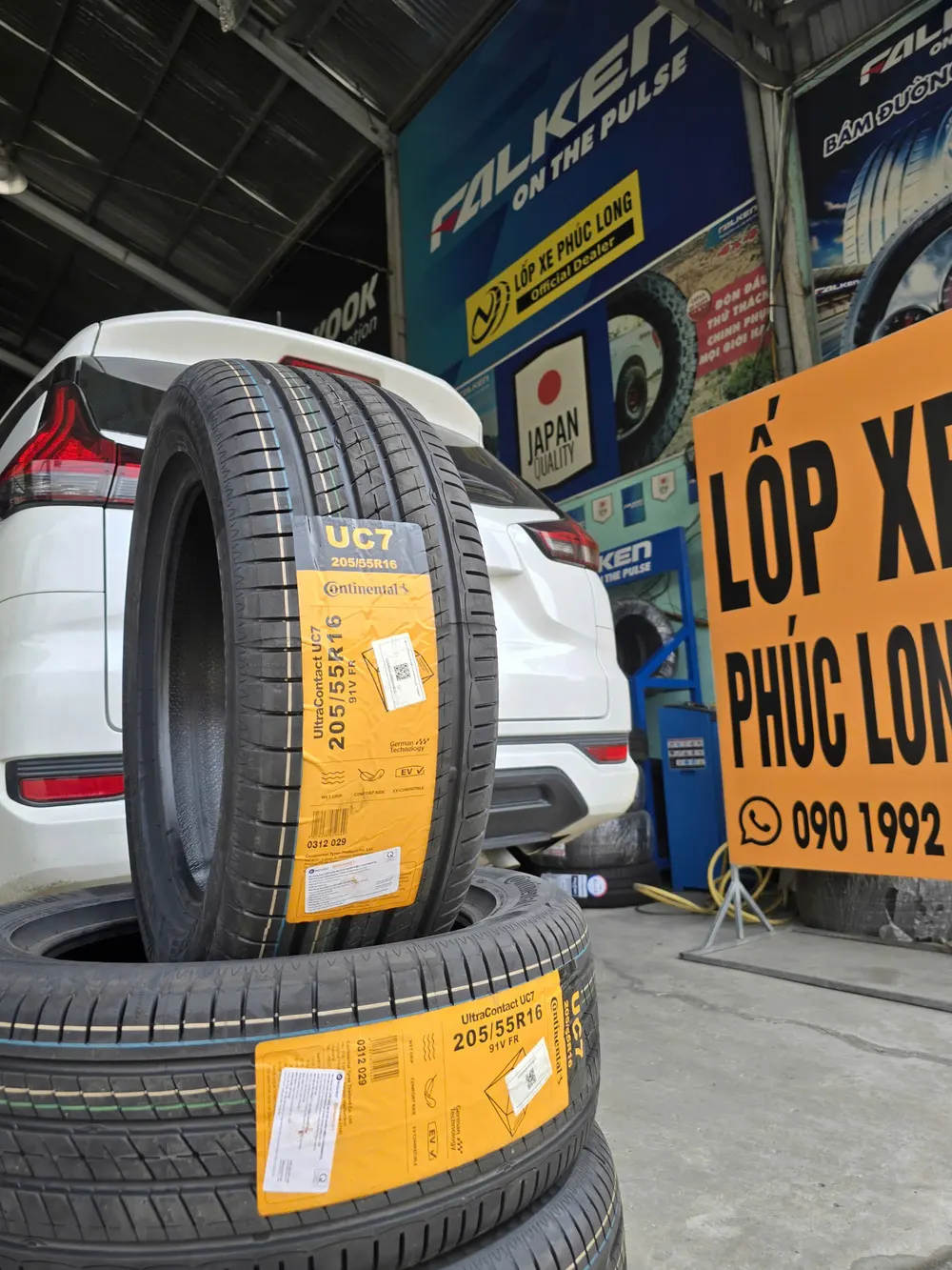 Lốp Continental UC7 205/55R16 91V