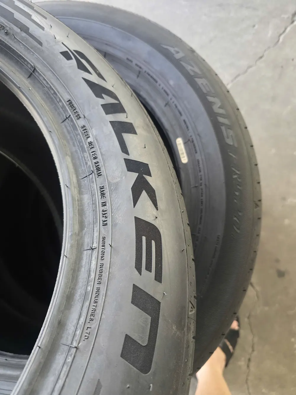 Lốp Falken Azenis FK520L 225/55ZR19 99W