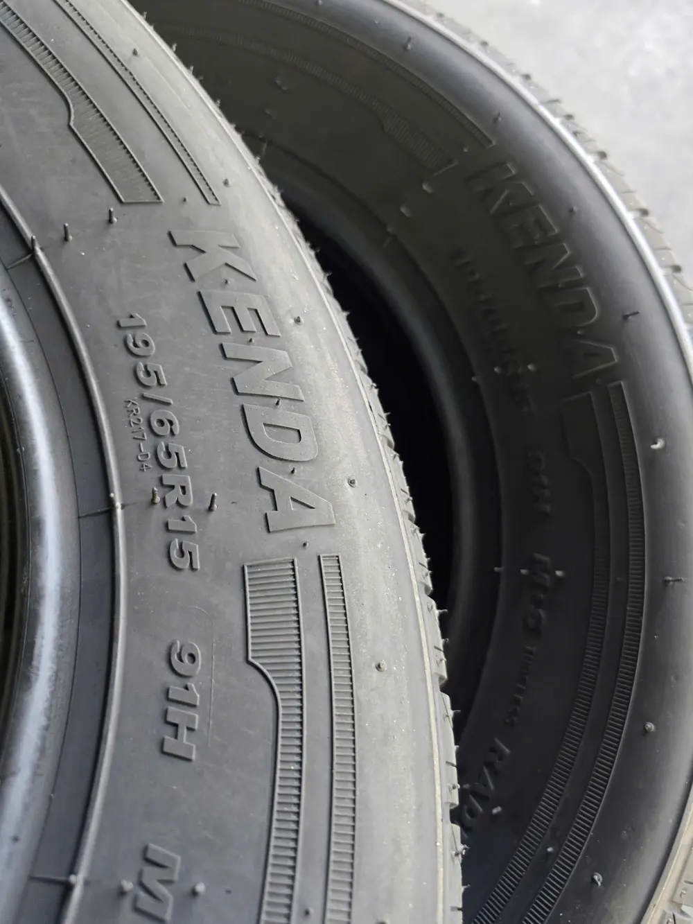 Lốp Kenda KR217 195/65R15 91H