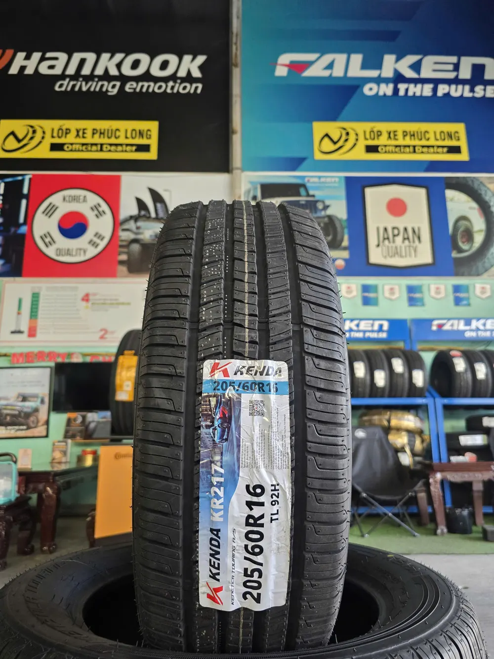 Lốp Kenda KR217 205/60R16
