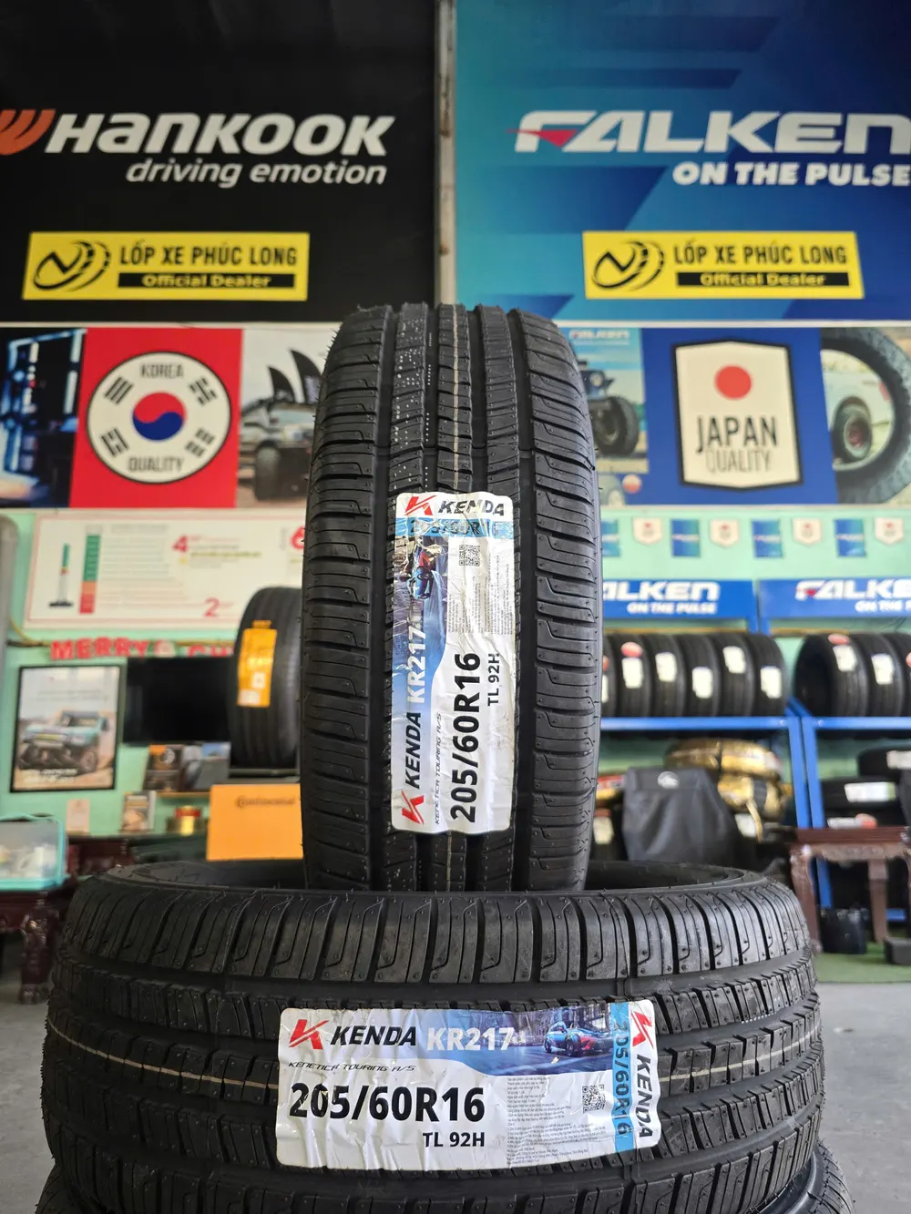 Lốp Kenda KR217 205/60R16