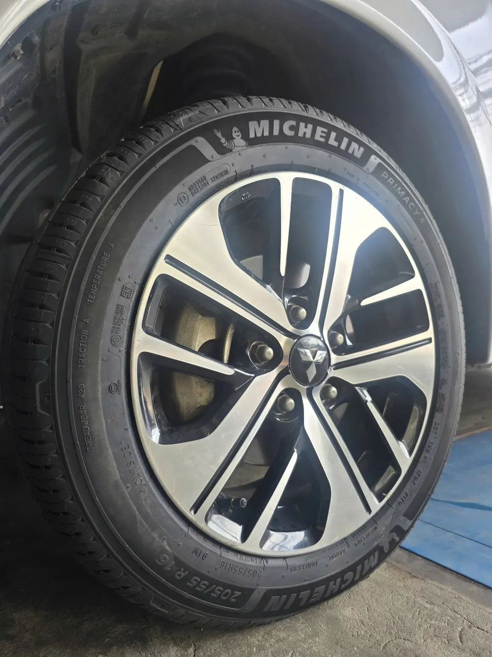 Lốp Michelin Primacy 5 205/55R16 91W