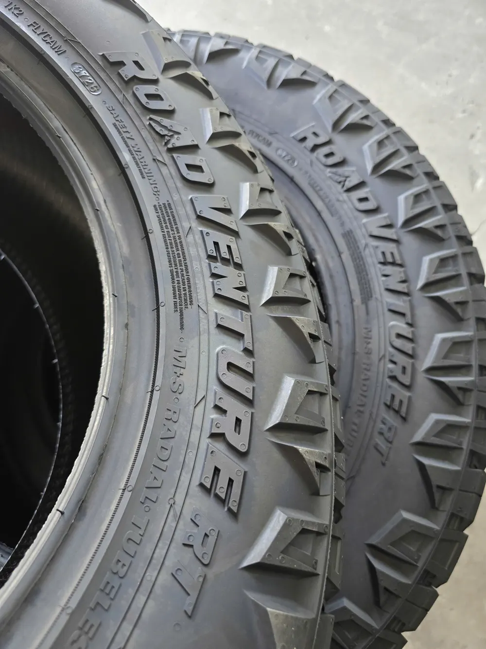 Lốp Kumho Road Venture RT51 265/60R18 114S XL