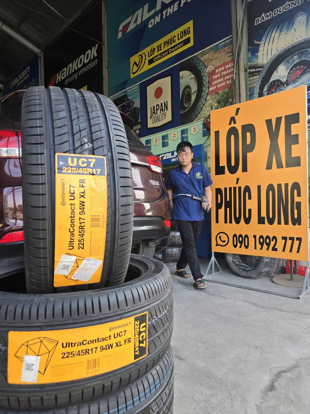 Lốp Continental UC7 225/45R17